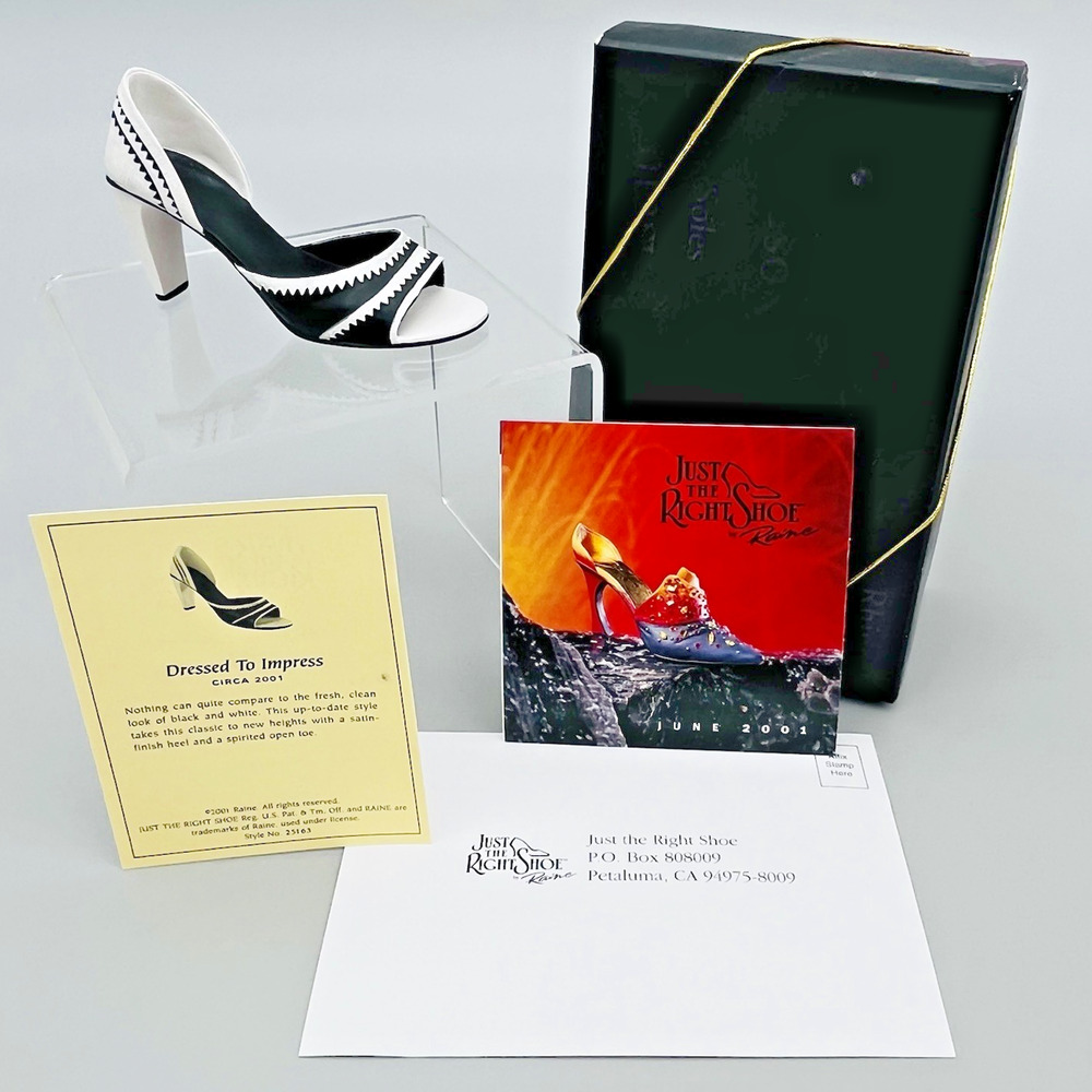 Just The Right Shoe by Raine 'Dressed To Impress' VTG 2001 COA w/Box Black White